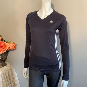 🖤🤍 Adidas 3 stripe athletic top